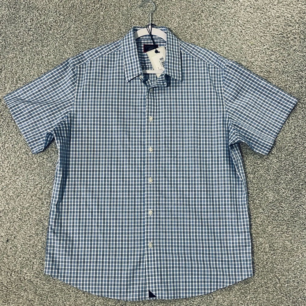 NWOT UNTUCKit Wrinkle-Free Short-Sleeve Dante Shirt